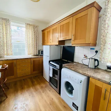 Kwatera prywatna Lovely Bed Close To Center Dublin